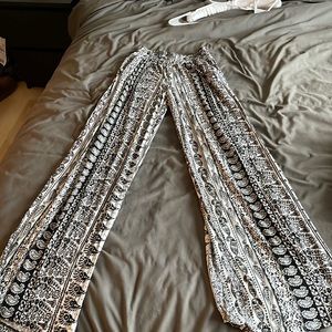 printed flared flowy